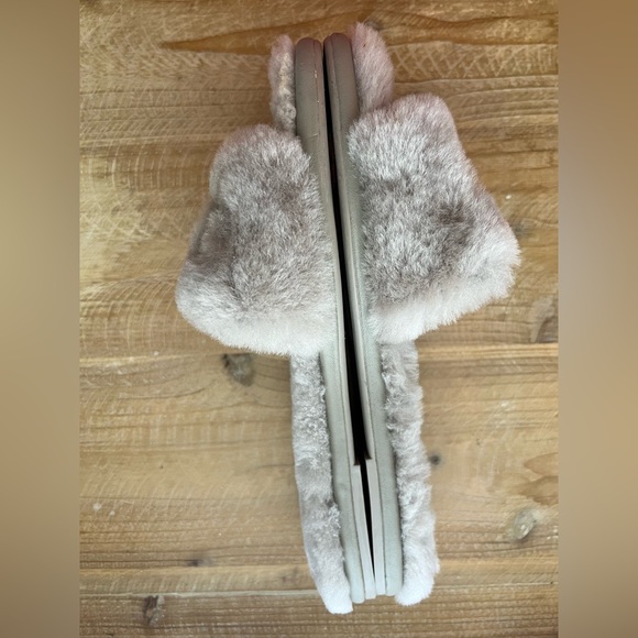 New Tory Burch Double T Shearling Slide Sandal Gray Heron/Gold Size 7.5 - Picture 8 of 11